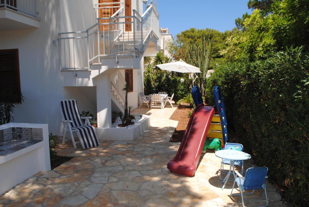 Villa Smeralda ซานวิโต โลคาโป ภายนอก รูปภาพ